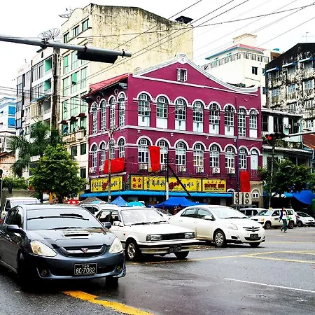 The Sat Yangon Hostel
